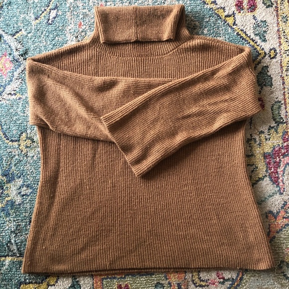 Reformation small alpaca sweater small - Picture 4 of 5